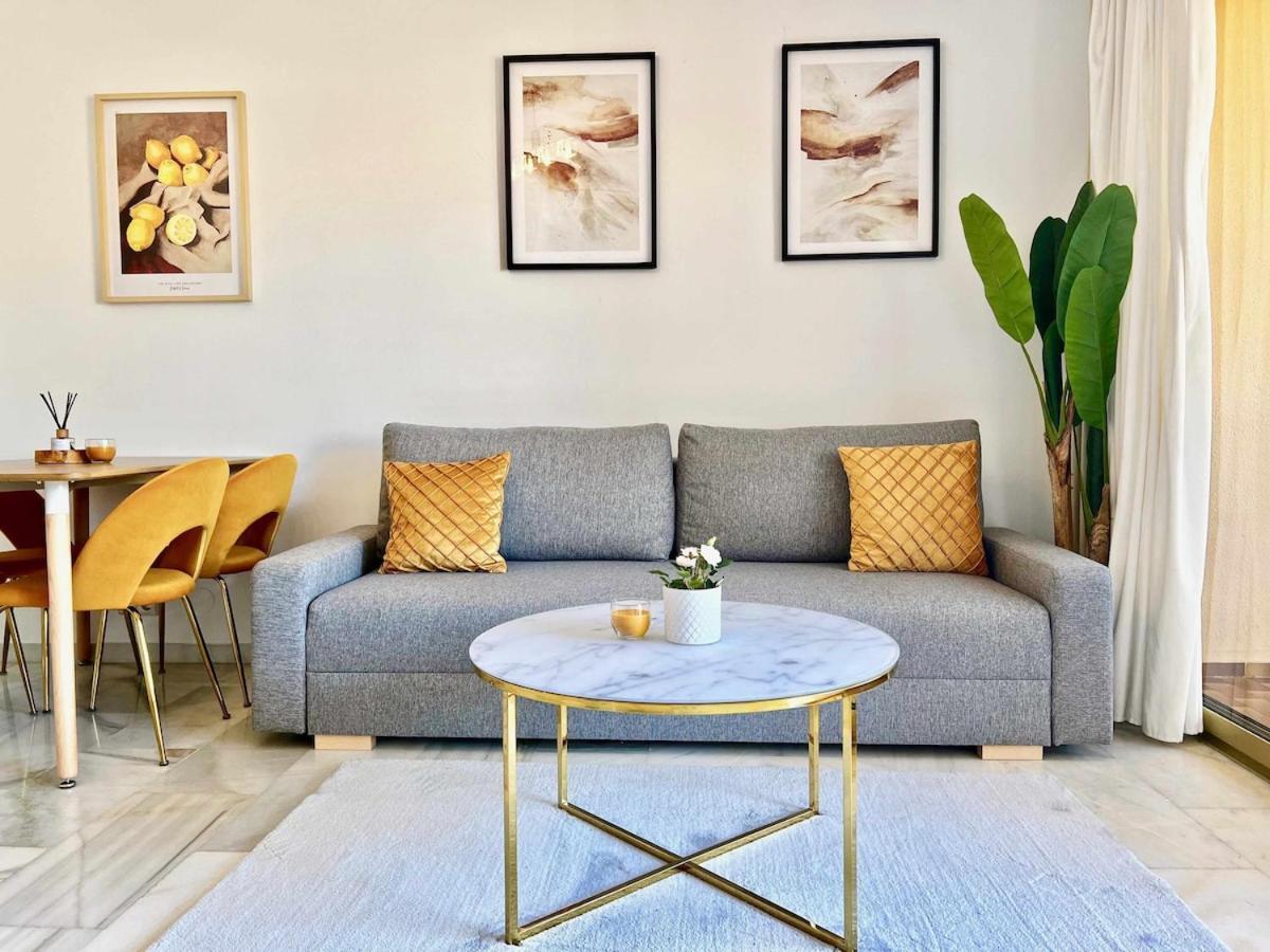 797 Holiday Rentals- Apartamento En Hotel Sunset Frente Al Mar 베날마데나코스타 외부 사진