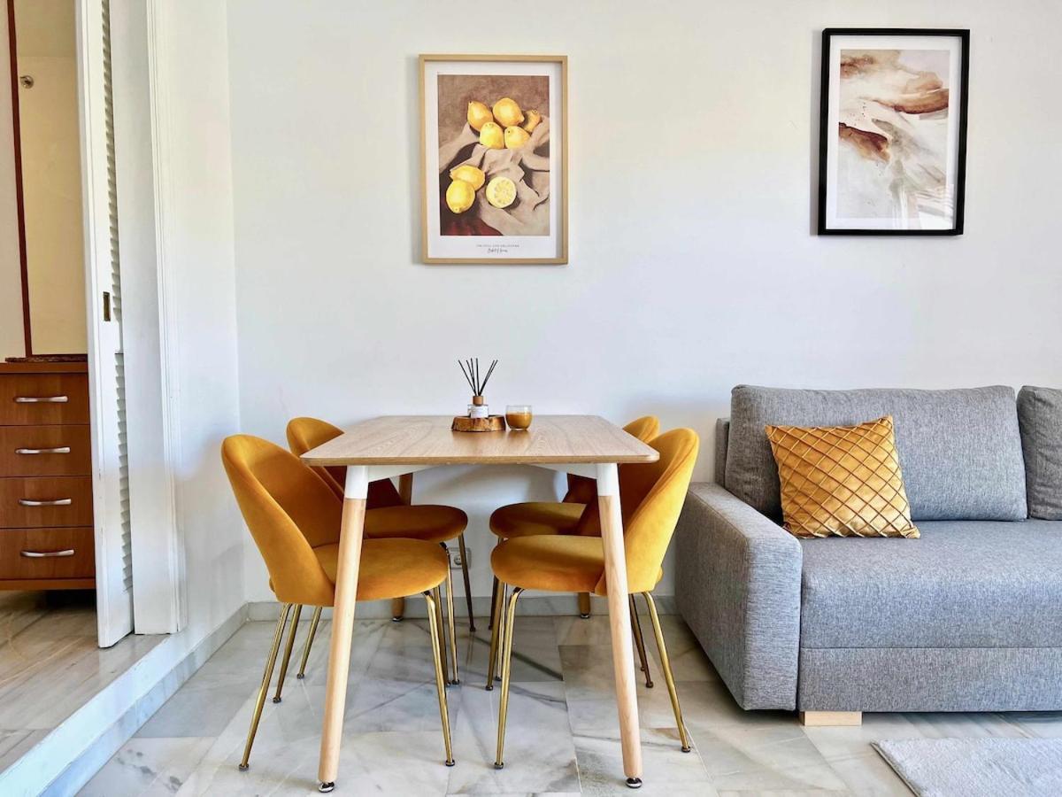 797 Holiday Rentals- Apartamento En Hotel Sunset Frente Al Mar 베날마데나코스타 외부 사진