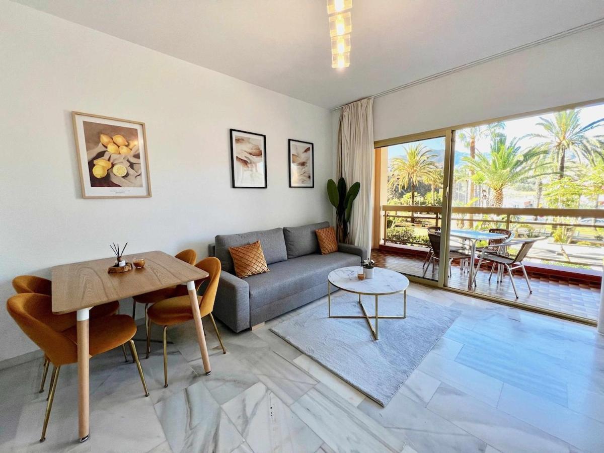 797 Holiday Rentals- Apartamento En Hotel Sunset Frente Al Mar 베날마데나코스타 외부 사진